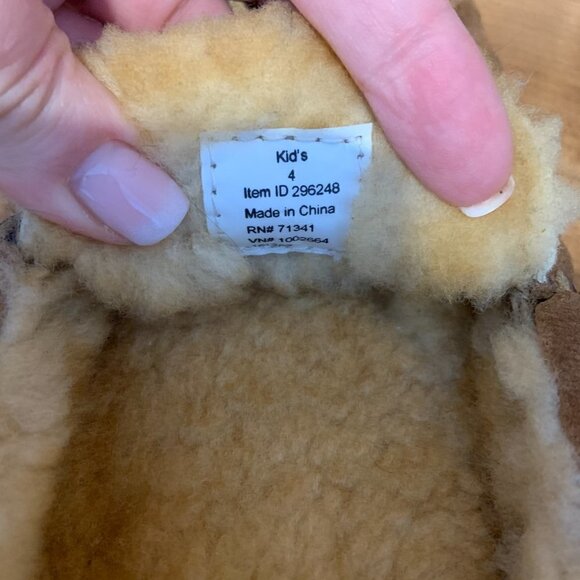 LL Bean Kids Classic Moccasins Size 4 Brown Suede Slippers - Picture 7 of 7